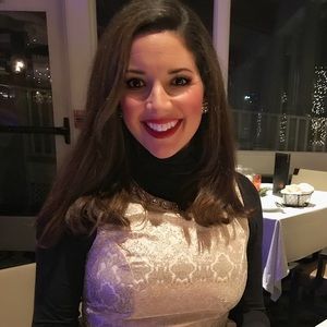 Meet your Posher, Alia